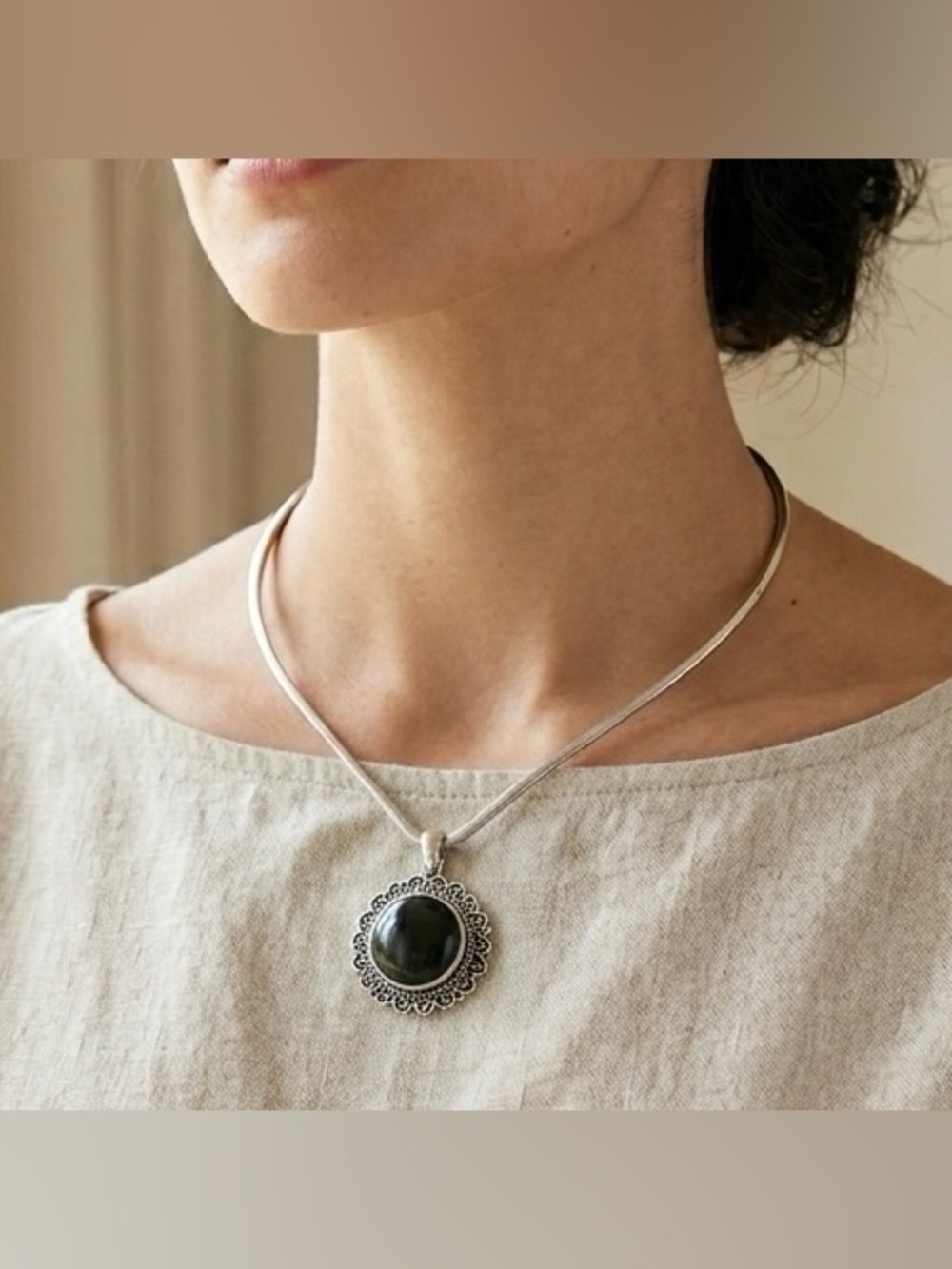 925 Sterling Silver and Green Jade Pendant Necklace Mexico Statement Jewelry